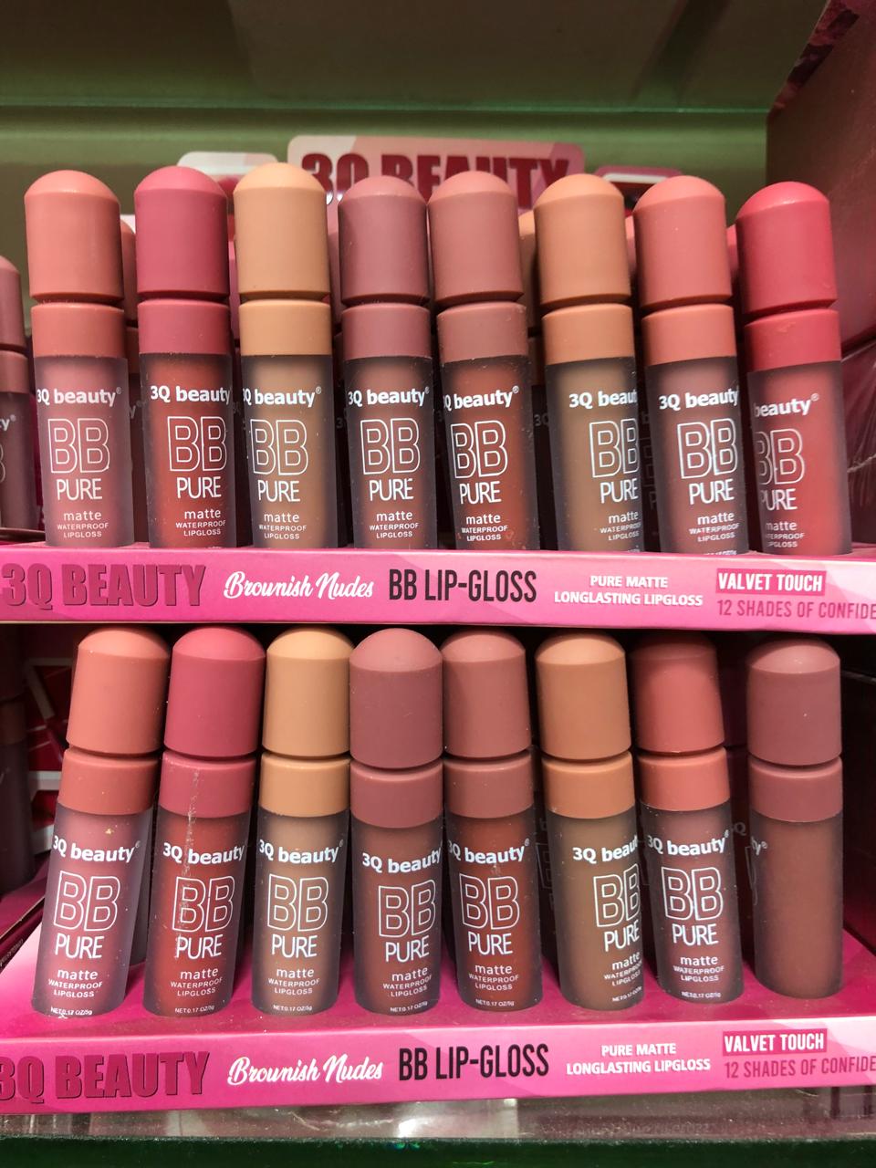 BB lip gloss